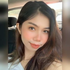 Meet your Posher, Yedda